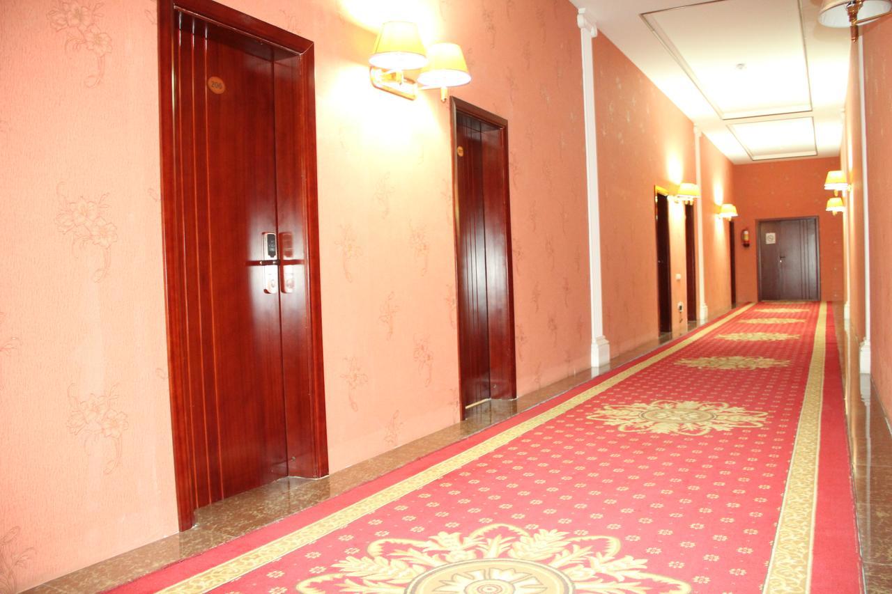 Firuz Hotel Chodżent Zewnętrze zdjęcie